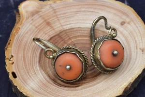 Jewelry russia silver 84 earrings stone undyed salmon coral 19th century antique - Picture 1 of 24