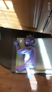 VINTAGE 1987 'BOINK'RS - BOINKERS BOXING PUPPET PURPLE - Picture 1 of 8