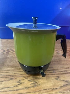 VTG. Electric Hot PotModel #6  Enameled Aluminium 4 Cup Avocado Green #25-50 - Picture 1 of 7