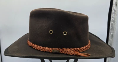 Sombrero Outback Trading Co. Grizzly 1486 sombrero de piel aceitosa marrón oscuro - talla pequeña Foto 1 de 4