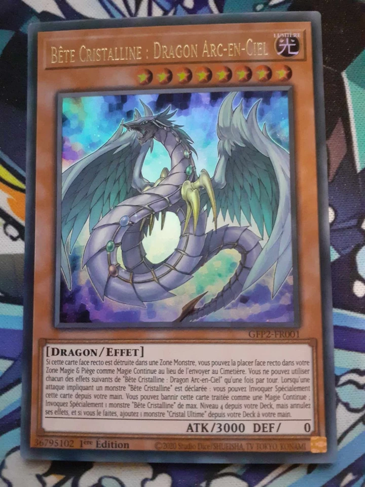 Carte Yu-Gi-Oh Bête Cristalline : Dragon Arc-en-Ciel (GFP2-FR001) - Photo 1/1