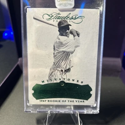 2017 Panini Flawless - Milestones Jackie Robinson #71 Emerald /5 - Image 1 of 3