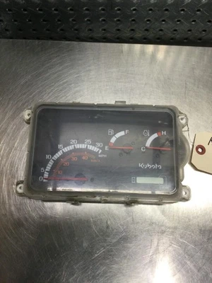 VELOCÍMETRO KUBOTA RTV 1100CWX K7711-62503 t403 Foto 1 de 4