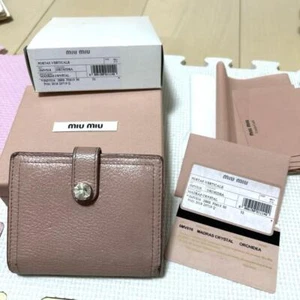 miu miu Wallet 241120055 - Picture 1 of 10