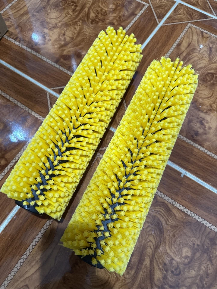 Pair Brush 15 CRB Machine. TM4 Yellow - Image 1 of 2