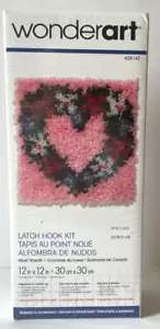 Brand New Wonderart latch hook kit flower-heart 426142 12" 30cm - Picture 1 of 4