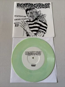 Agathocles / Deche-Charge – Agatho Charge 7" LIME GREEN / YELLOW VINYL Grindcore - Foto 1 di 2