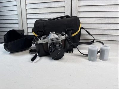 Exc Pentax K1000, película SLR de 35 mm con película de lente 50 mm F1,7 y estuche probado y funcionando Foto 1 de 4