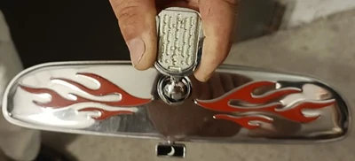 Specchietto Interno Retrovisore Flame In Metallo Con Decorazione Fiamma Rosso - Immagine 1 di 2