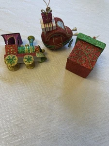 (3er Set) hübsche bunte glitzernde Zug-, Geschenk- & Flugzeugornamente + 4thFree - Bild 1 von 8