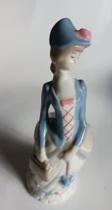Vintage First Avon Lady Porcelain Figure 1976 Limited Edition - Picture 1 of 4