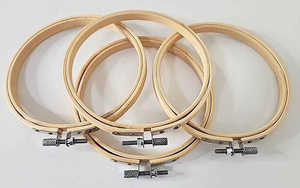 Wooden Embroidery Hoop Needlepoint Quilt Sewing Lot of 4 5" Round Screw Closure - Image 1 of 4