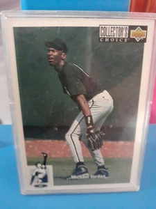 Michael Jordan 1994 Collectors Choice #23 White Sox - Picture 1 of 5