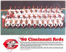 1980 CINCINNATI REDS BASEBALL TEAM 8X10 PHOTO