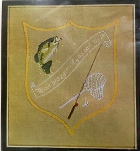 Crewel By Cathy Vintage Crewel Embroidery Kit FISHING CREST Unique Interesting - Bild 1 von 5