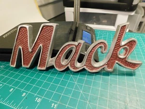 Mack Truck 9 3/16" x3.5"x 7/16" Thick Cast Aluminum Scrip Emblem - Bild 1 von 12