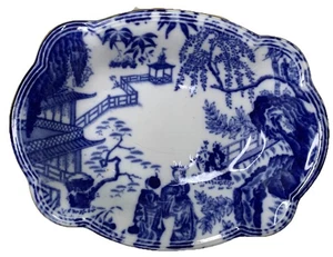 Royal Crown Derby Mikado Small Oval Dish Blue White Gold Rim England 6" - Picture 1 of 7