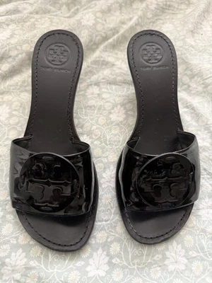 Сандалии-слайды Tory Burch 7 М б/у в отличном состоянии - Изображение 1 из 4