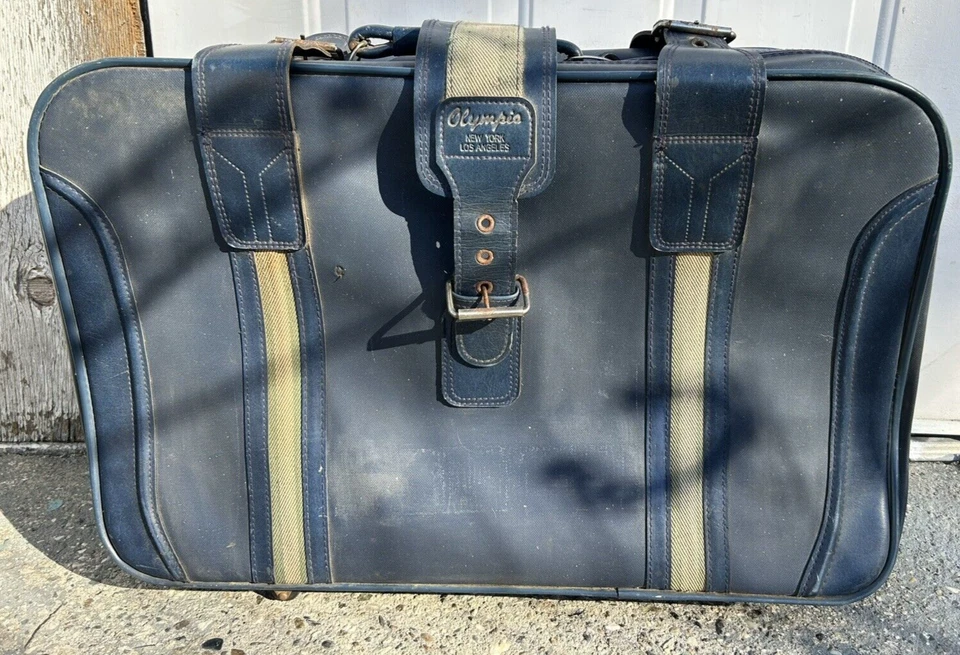 Vtg Olympia America Inc. Suitcase/Luggage 60s Navy Blue MCM Soft Side 16"x26"8" - Image 1 of 4