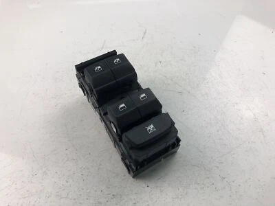 SE1982 KIA Window Switch 93570-J7100 - Image 1 of 4