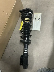 KYB SR4037 Strut Plus Complete Corner Unit Assembly NOS - Picture 1 of 3