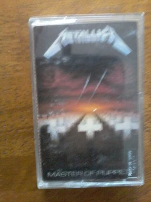Master of Puppets by Metallica (Cassette) Tested EX++ - Image 1 of 4