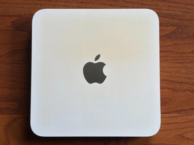  Apple A1302 AirPort Time Capsule NAS 2TB Upgradeable! - Image 1 of 3