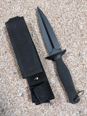 Custom Knife Dagger Spear Point Fixed Blade Tactical 9.5" with nylon sheath - Image 1 of 4