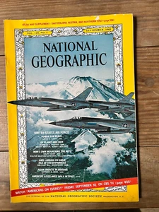 Vintage 1965 September, National Geographic Magazine, United States Air Force - Foto 1 di 2