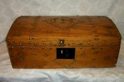 ANTIQUE PINE DOME TOP TRAVEL TRUNK FRENCH FOLK ART BRASS TACKS INITIALS 19th C Cover