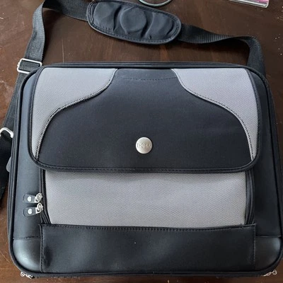 Dell 17” Computadora Portátil Estuche de Transporte Maletín Bolso de Hombro Negro Usado Foto 1 de 4