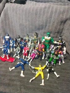 Vintage Bandai Lot of 20 Mighty Morphin Power Rangers + Surfboard some RARE - Picture 1 of 21