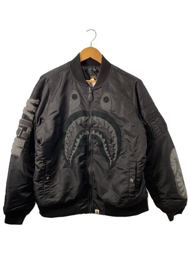 A BATHING APE (BAPE) Giacca blusa A BATHING APE nera M usata