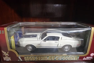 Road Legends Shelby Mustang GT-500KR 1968 - White - 92168 - 1:18 scale - Picture 1 of 6
