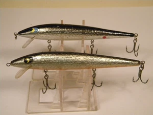 2 Vintage Smithwick Rattlin Rogue Black Chrome 4 1/2" rattle crankbait lure - Picture 1 of 3