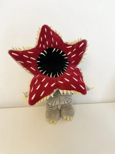 Stranger Things Demogorgon 12" Plush Soft Toy - Picture 1 of 5