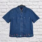 Vintage zip up blue denim jean shirt w/ floral embroidery by Denim & Co sz large