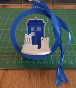 Doctor Who Tardis Christmas Tree Ornament 3d Printed Very High Quality - Picture 1 of 2