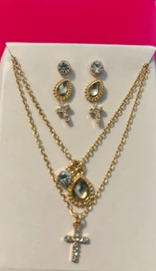 AVON Always Faithful 2 Necklace and 3 Pair Earrings Giftset Goldtone NEW in Box - Picture 1 of 3