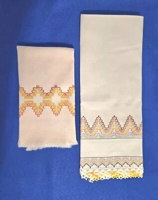 2 Vntg Hand Made Swedish Hunk Weave Kitchen & Tea Towels Geometric Jack Burns - Image 1 of 4