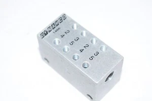 NUEVO Bloque colector de válvulas Dynamco 1466-2 - Imagen 1 de 3