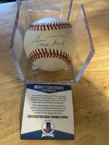 Willie Mays Autographed RON Baseball - BAS COA S16994 - Picture 1 of 1