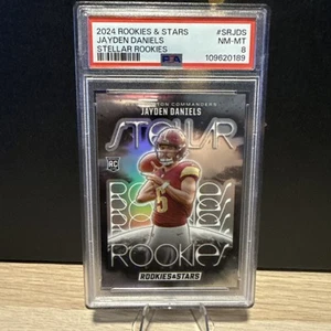 Jayden Daniels RARE ROOKIE SILVER REFRACTOR PRIZM INVESTMENT SSP PANINI PSA 8 - Picture 1 of 4