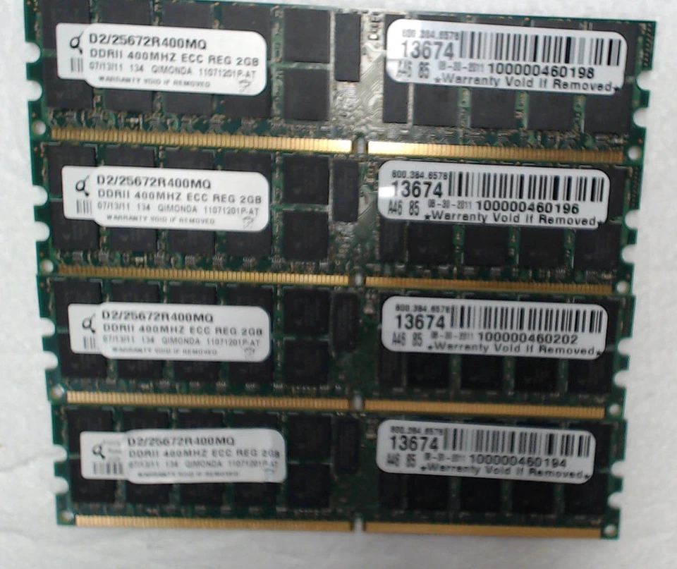 8GB 4x2GB Qimonda 2GB PC2-5300P DDR2-667 ECC Reg 240-Pin HYS72T256920HP-3S - Image 1 of 3