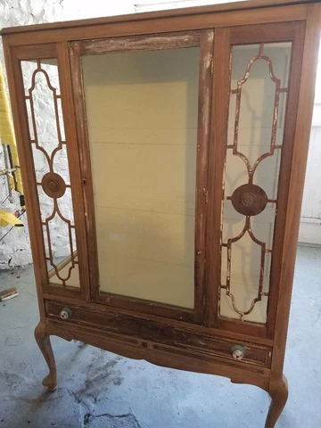 45136EC: French Carved 2 Door Distressed Finish China Cabinet Cover