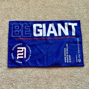 New York Giants 2023 Be Giant Rally Towel Home Opener vs Dallas 10.09.2023 - Bild 1 von 2