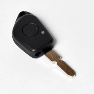 Schlüsselgehäuse mit Schlüsselbart Peugeot 406 - Bild 1 von 1