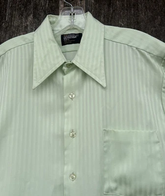 Vintage 70s JCPenney Men's (L) Lime Green Ultressa Short Sleeve Button-Up Shirt - Image 1 of 4