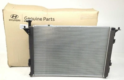 New OEM Hyundai Radiator 2013-2018 Santa Fe Sport Sorento 2.4L 25310-2B300 - Image 1 of 4