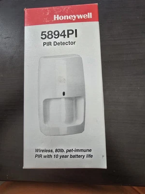 Honeywell 5894PI Wireless 80lb Pet Motion - Image 1 of 2